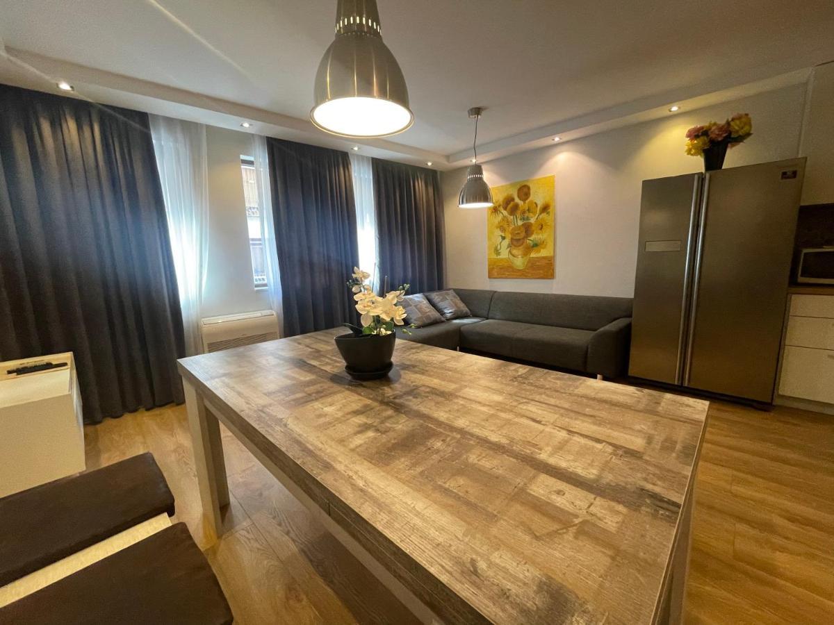 Luxury Apartments In Top City Center Varna 2 Zewnętrze zdjęcie