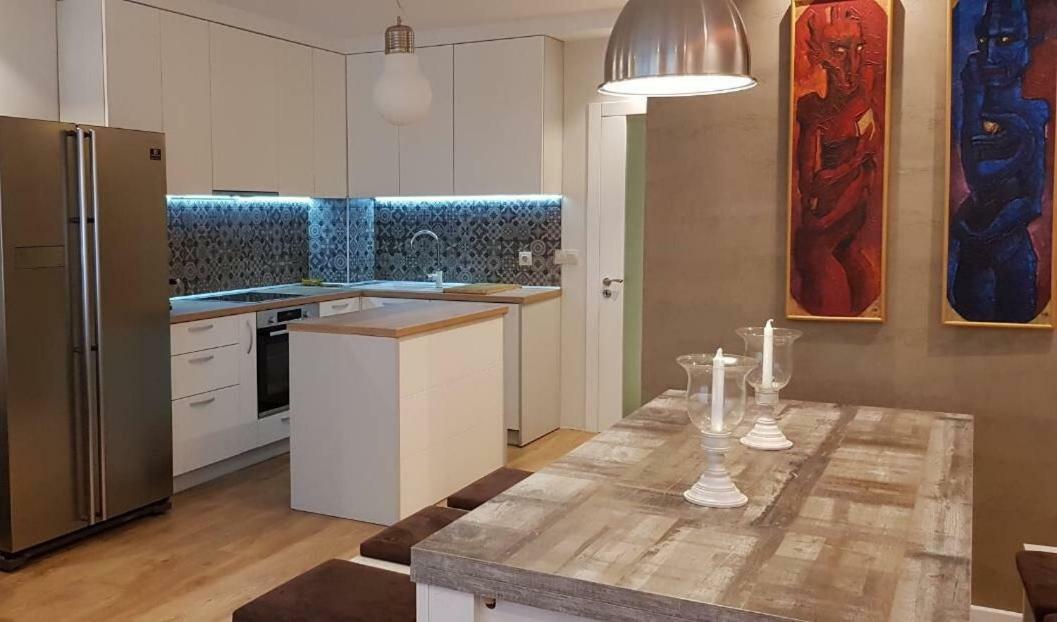 Luxury Apartments In Top City Center Varna 2 Zewnętrze zdjęcie