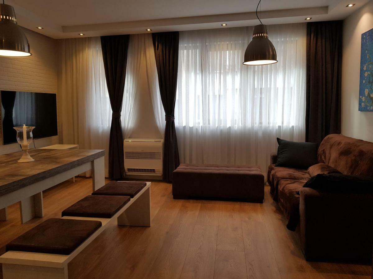 Luxury Apartments In Top City Center Varna 2 Zewnętrze zdjęcie